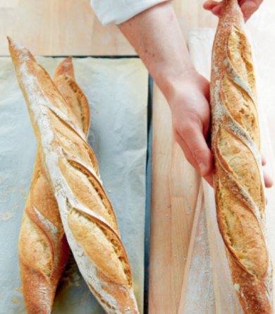 Faire sa propre baguette de pain : la recette d'Eric Kayser